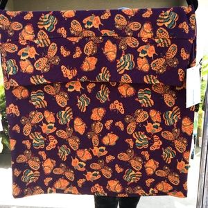 BRAND NEW LuLaRoe PENCIL SKIRT